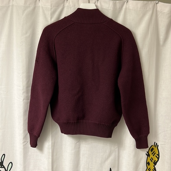 Size Small Demetre Ladies Wool Sweater - Picture 5 of 6